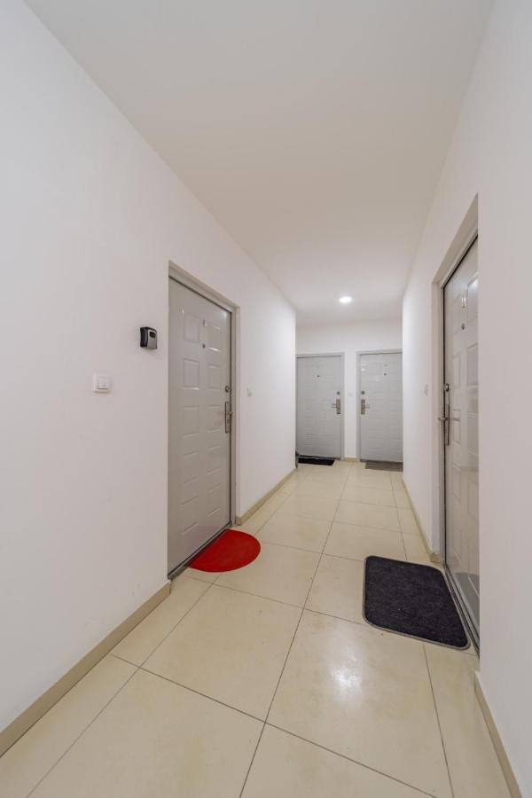 Appartamento Port 1 Belgrado Esterno foto