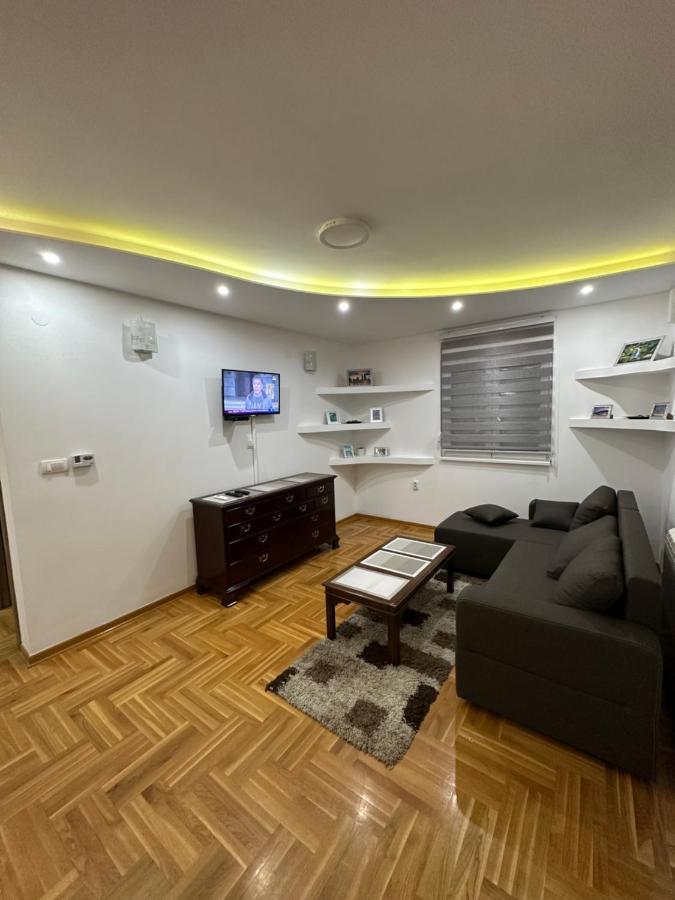 Appartamento Port 1 Belgrado Esterno foto