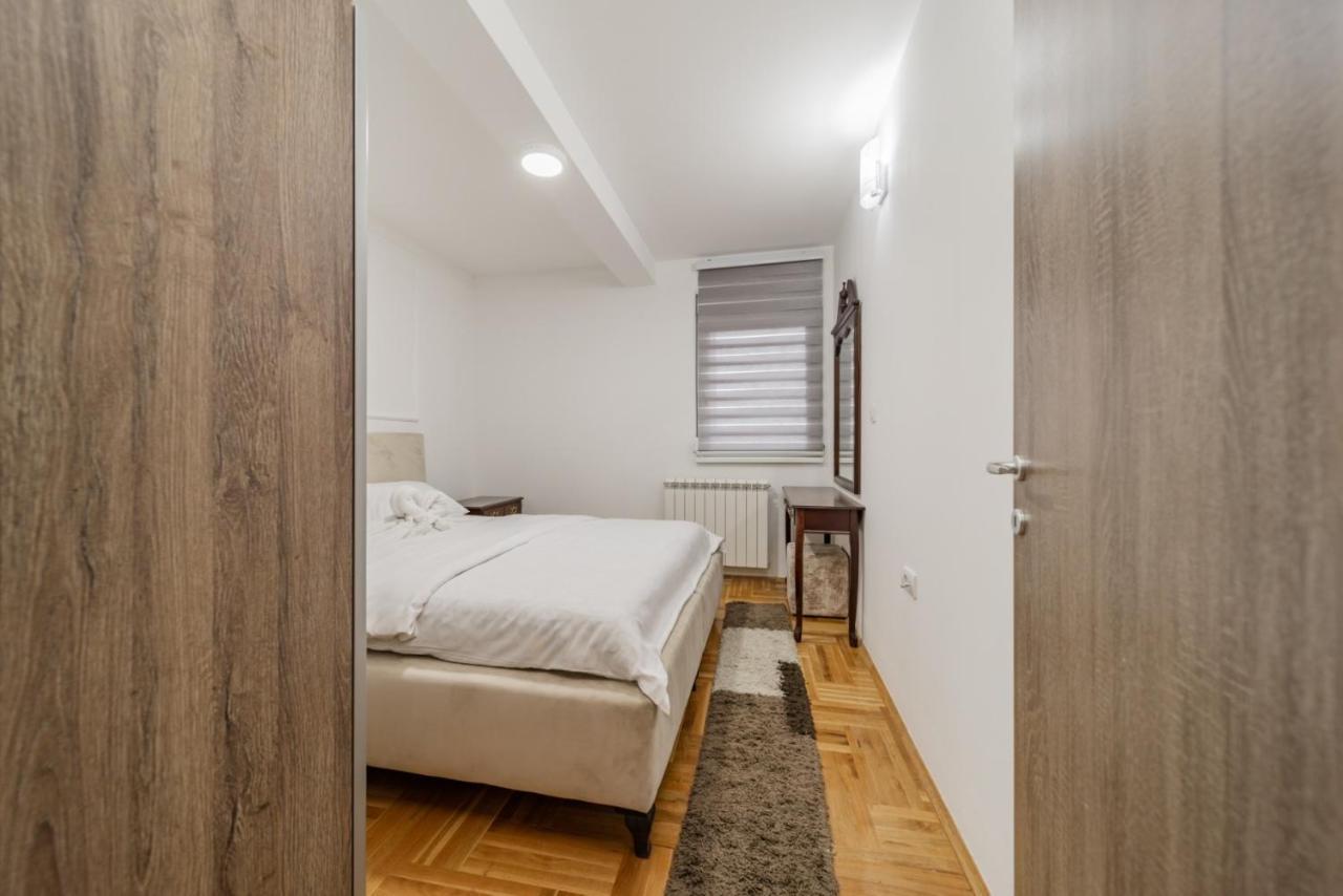 Appartamento Port 1 Belgrado Esterno foto