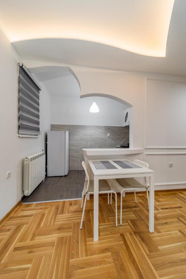 Appartamento Port 1 Belgrado Esterno foto